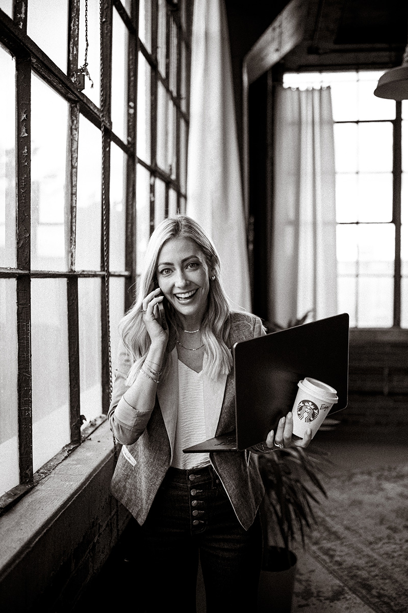 AMPcontentday_Kat_B&W